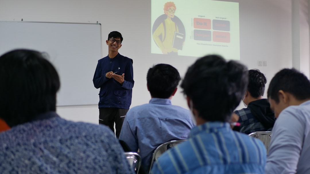 Photo Financial workshop, financial literacy in underserved communities